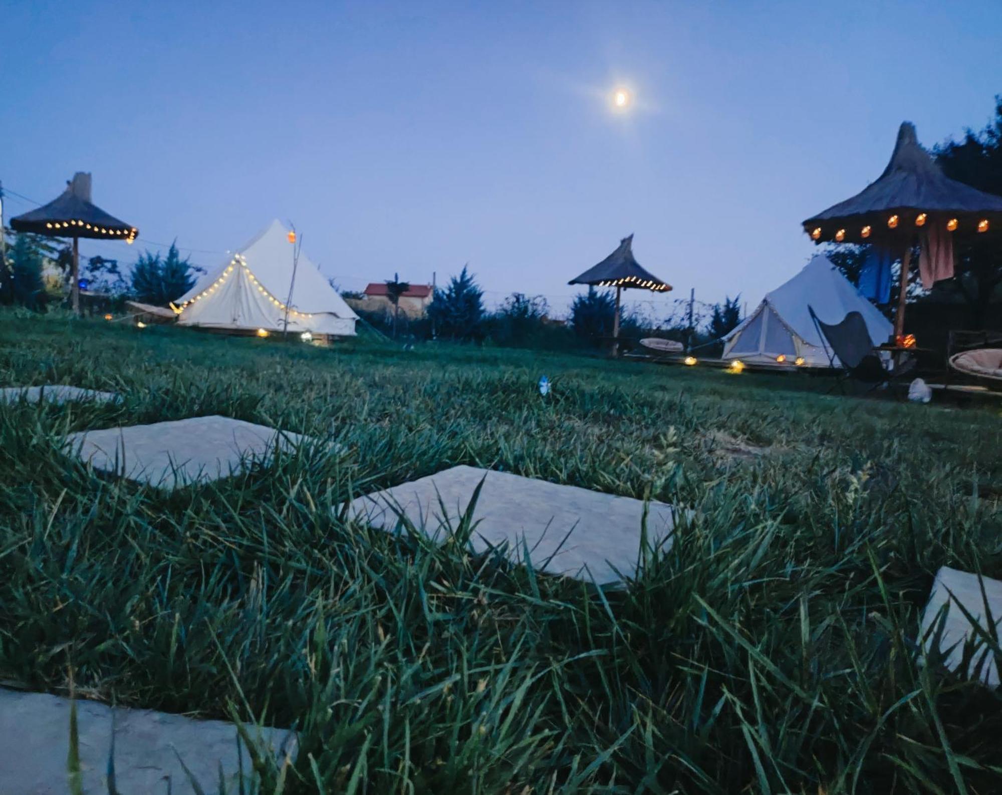 Luna Glamping 图兹拉 外观 照片