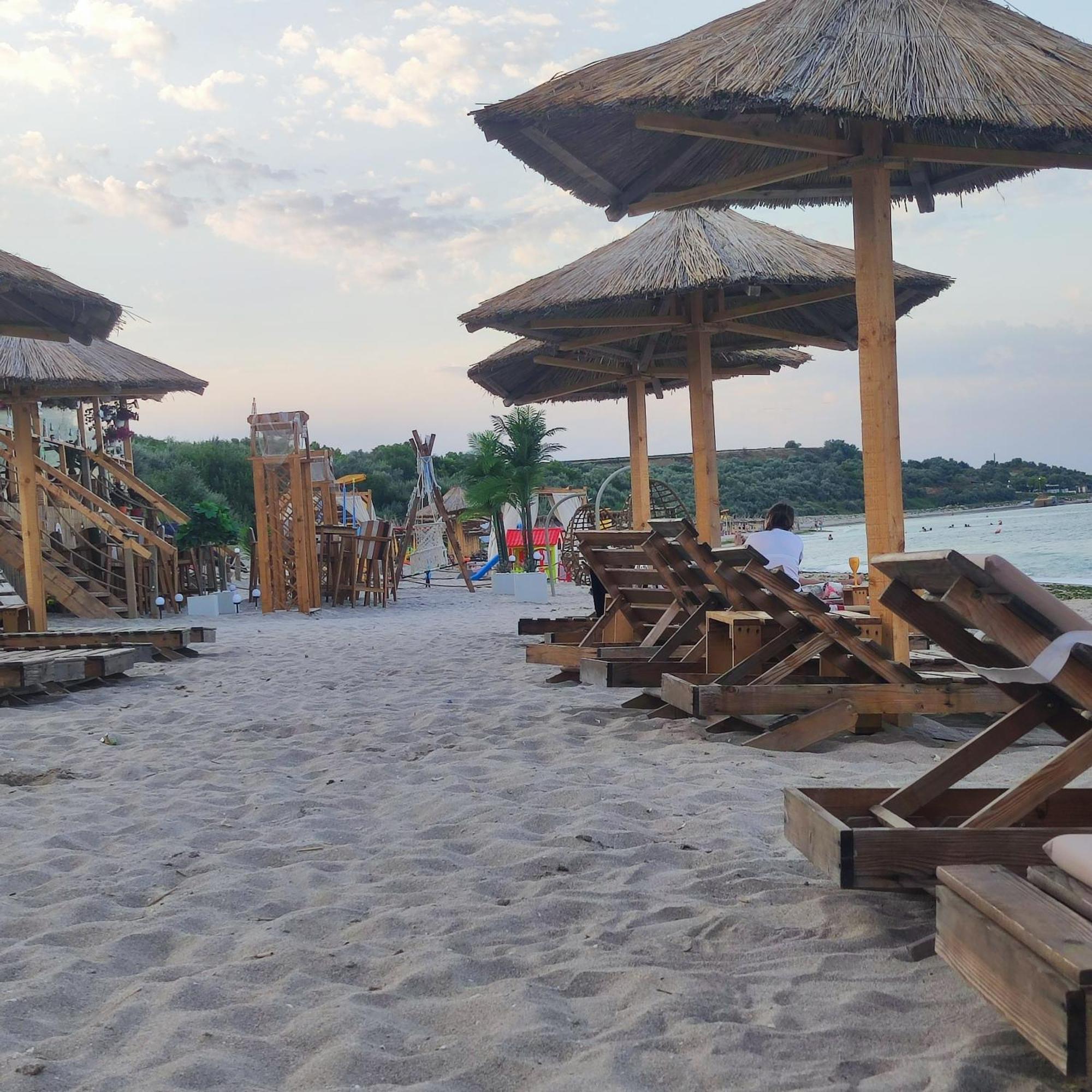 Luna Glamping 图兹拉 外观 照片